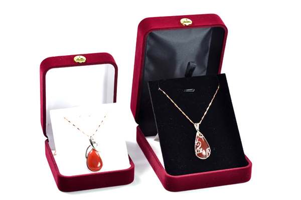 Fashion Velvet Jewelry Storage Box Jewelry Pack Gift Box (Ys79)