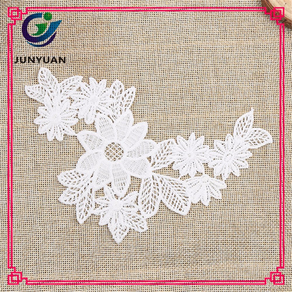 China Desinger White Affordable Chemical Lace Neck Patch