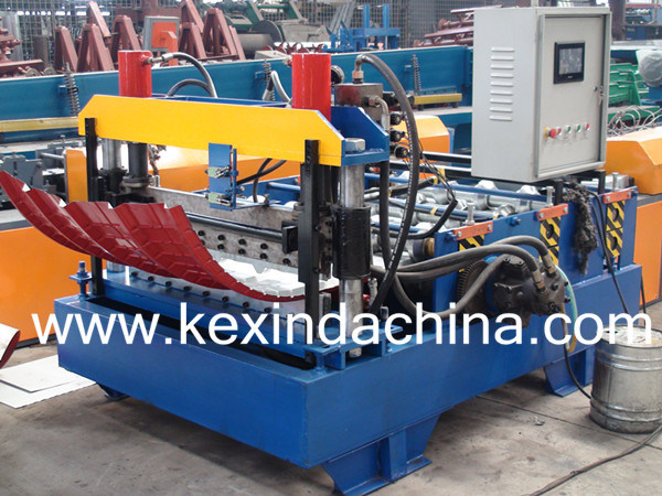 Kxd Roofing Sheet Cuving Machine with High Quality
