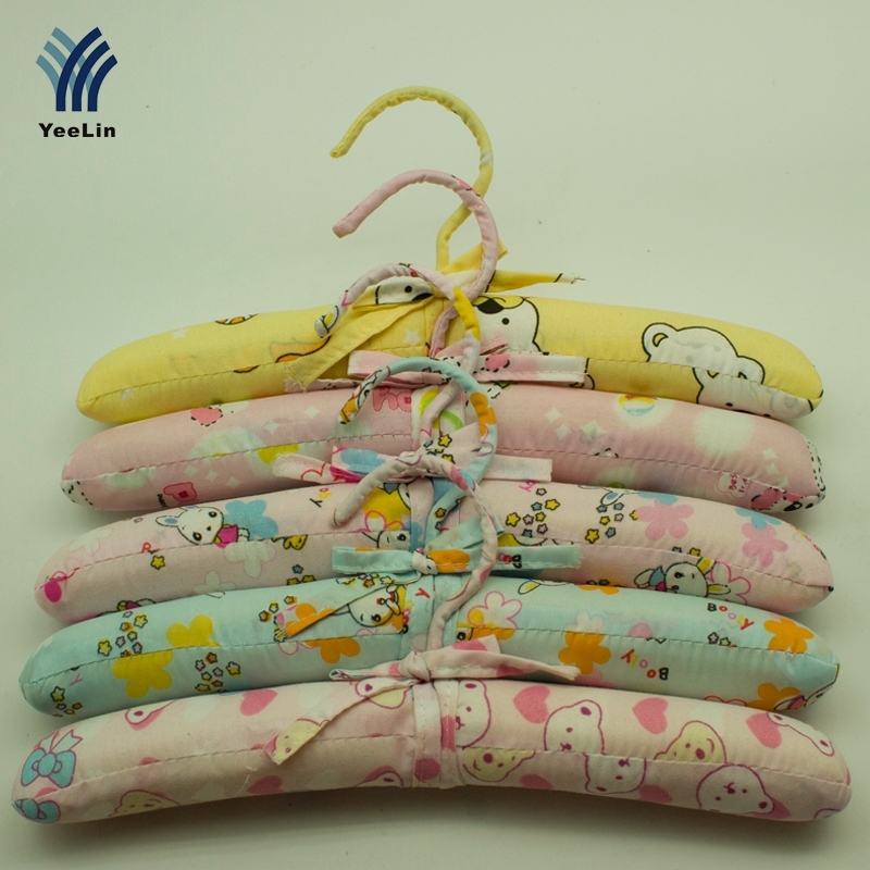 Fashion Cartoon Baby Hanger/ Fabric Satin Children Clothes Hanger (YLFBK004-N1)