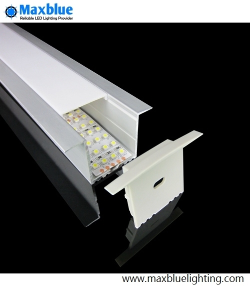 High Brightness 130lm/W with UL/TUV Ce SAA Certificate LED Linear Fixture