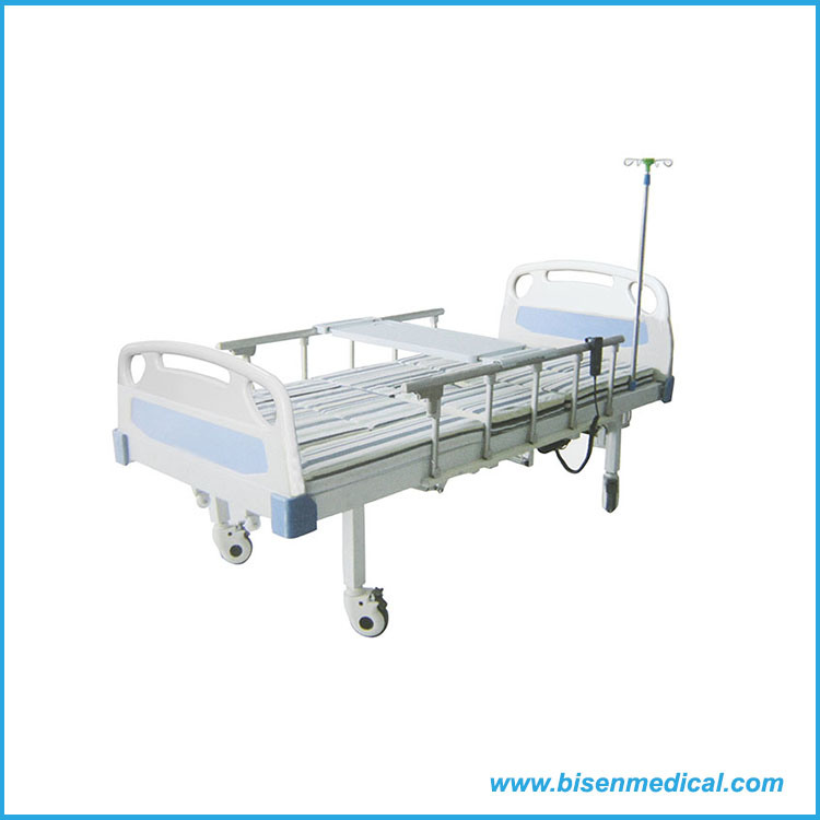 BS-Xf8781 Hot Selling Three Function Electric Hospital Bed with Commode