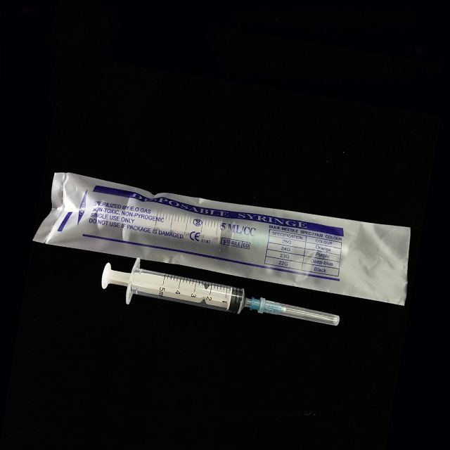 Medical Disposable Tuberculin Syringe with Needle