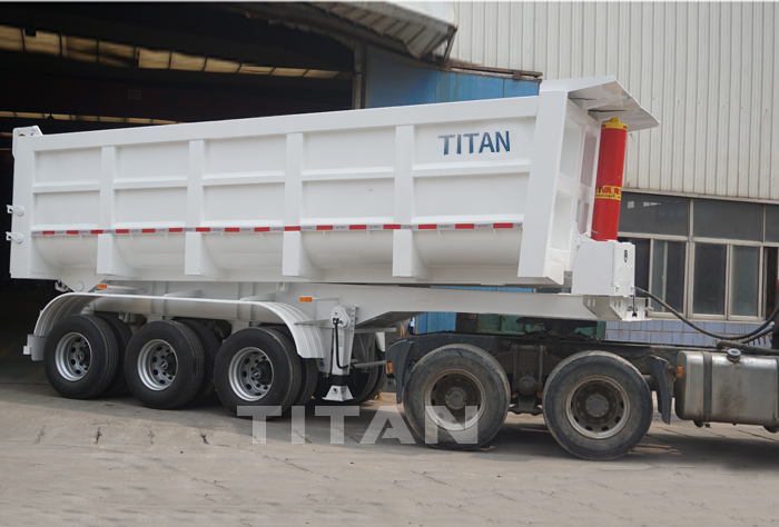 China Coal Tipper Dump Trucks Capacity Trailer Hydraulic Lift Semitrailer for Sale in Ghana