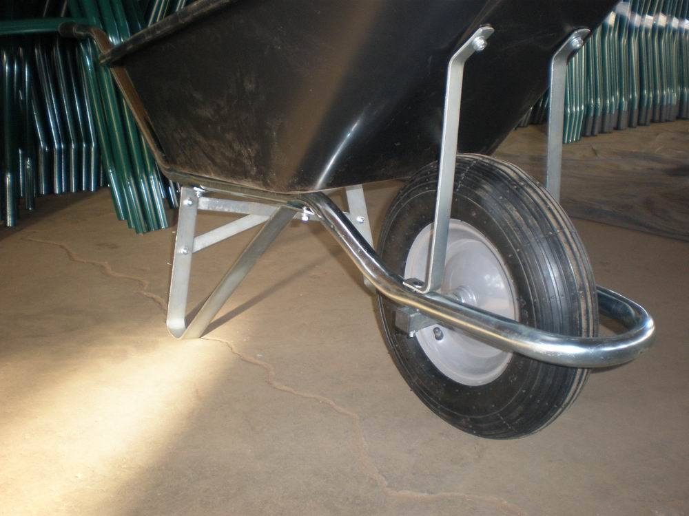 High Quality Power Plastic Tray Wheelbarrow (WB5600)