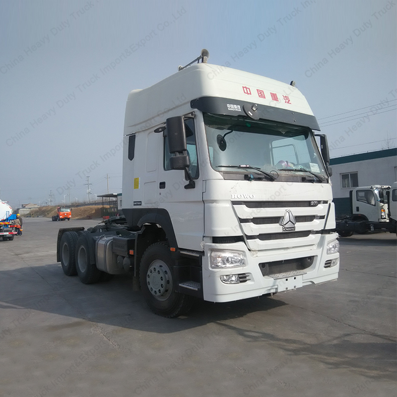 China Lowest Price Concrete Mixer Truck/Tractor/Mixing Trucks