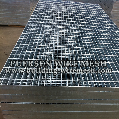 Black Serrated Grating / Welded Steel Bar Grating