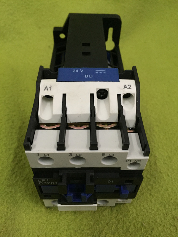 Professional Factoryfor Lp1-D80 (CJX2-80Z) 220V DC Magnetic Contactor