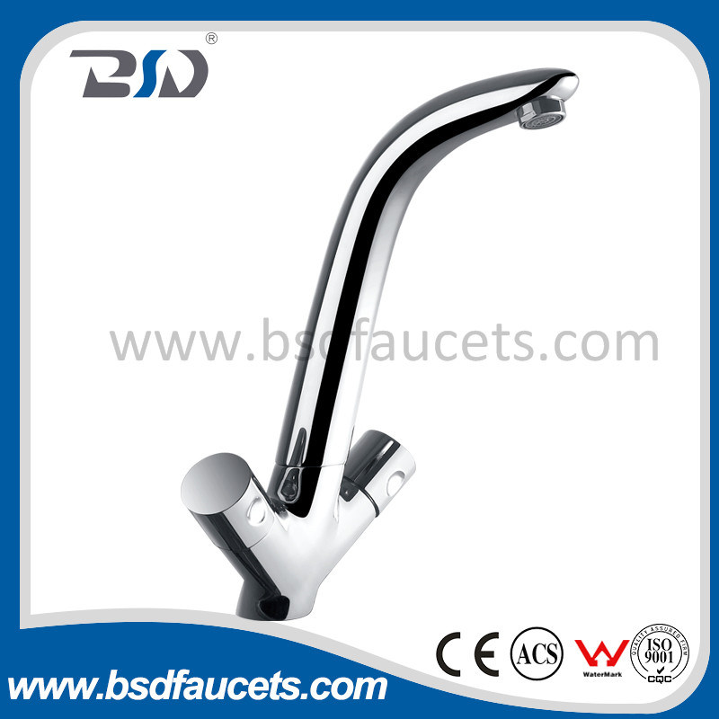 Deck Mounted Single Hole Dual Handles Kitchen Faucets