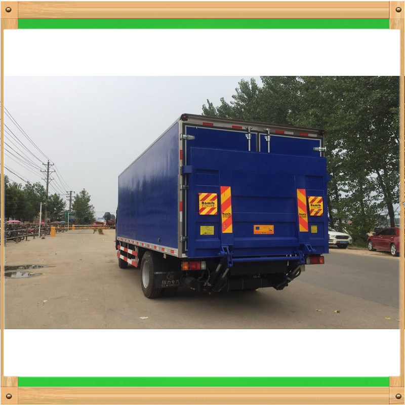 6tons Sandwich Panel Insulated Body Cooling Truck