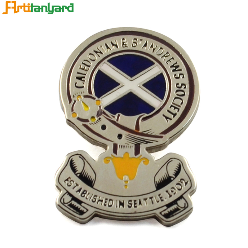 Enamel Souvenir with Custom Metal Pin Badges