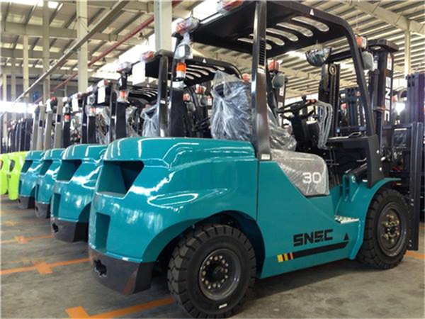 New 3t 5.5m Lifting Mast Diesel Forklift