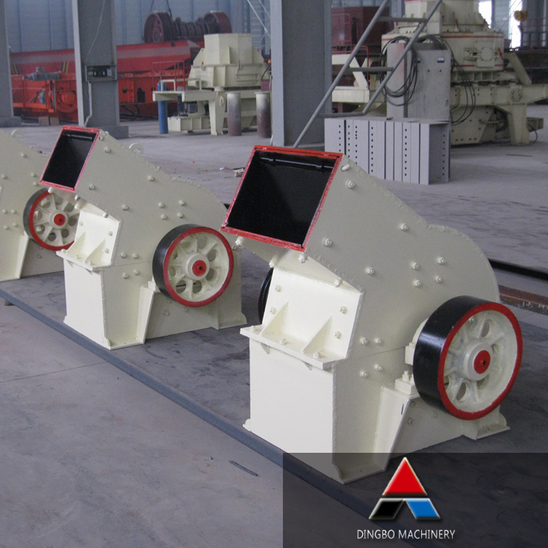 Hammer Crusher Machinery Used in The Industries of Mining