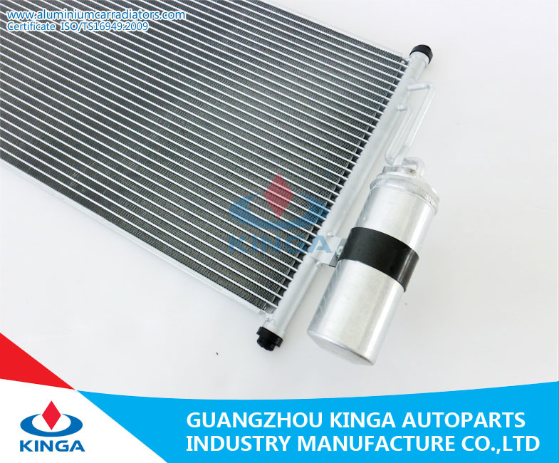 OEM: 92110-95foc Good Quality Nissan Condenser for Sunny (10-) Silver