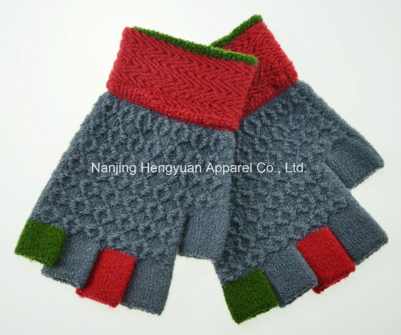 Contrast Colour Fingerless Knitted Gloves (HY17103025)
