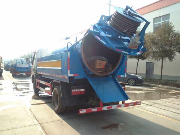 Sinotruk HOWO 4*2 12 M3 Sewage Suction and Jetting Truck