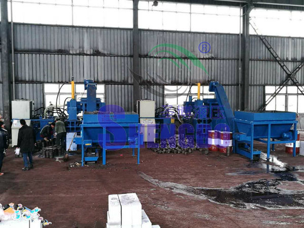 Big Horizontal Briquetting Machine for Steel Slag (factory)