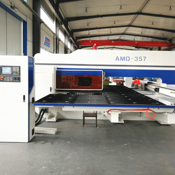AMD-357 ISO Ce SGS CNC Punch Press Machine