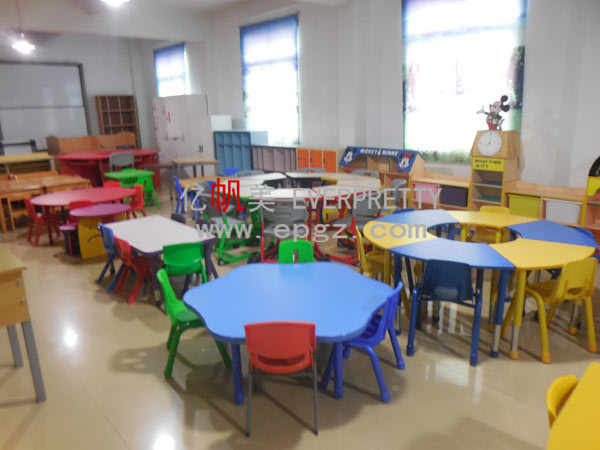 Nursery School Desk & Chairs/Nursery School PP Chair/Kindergarten Desk for 6 Kids