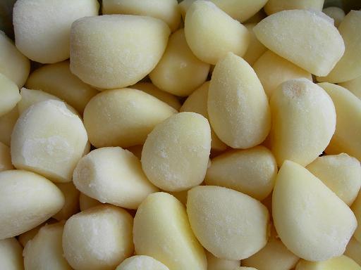 IQF Frozen Garlic Cloves in High Quality