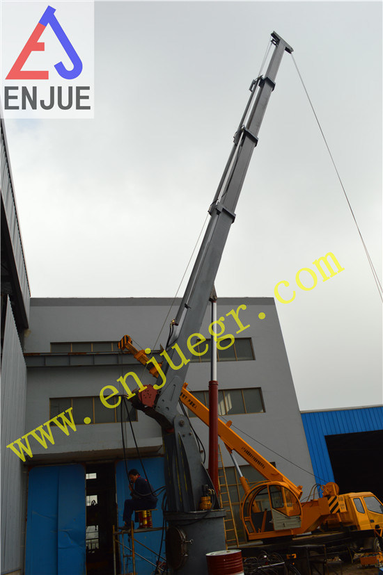 3t16t Hydraulic Telescopc Scalable and Kunckle Arm Deck Crane