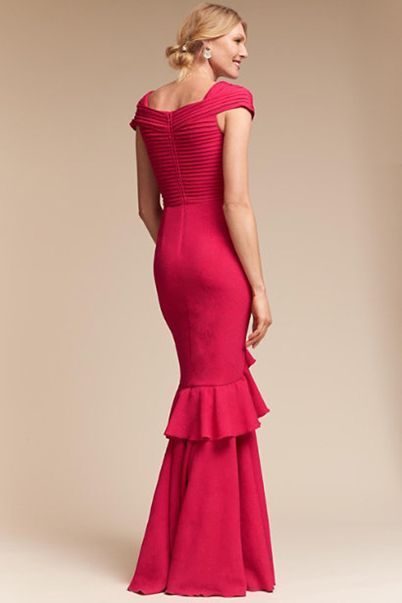 Flattering Cap Sleeves Evening Dress with Featuring a Front Twist Detail