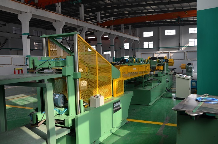 High Speed High Precision Cut to Length Line