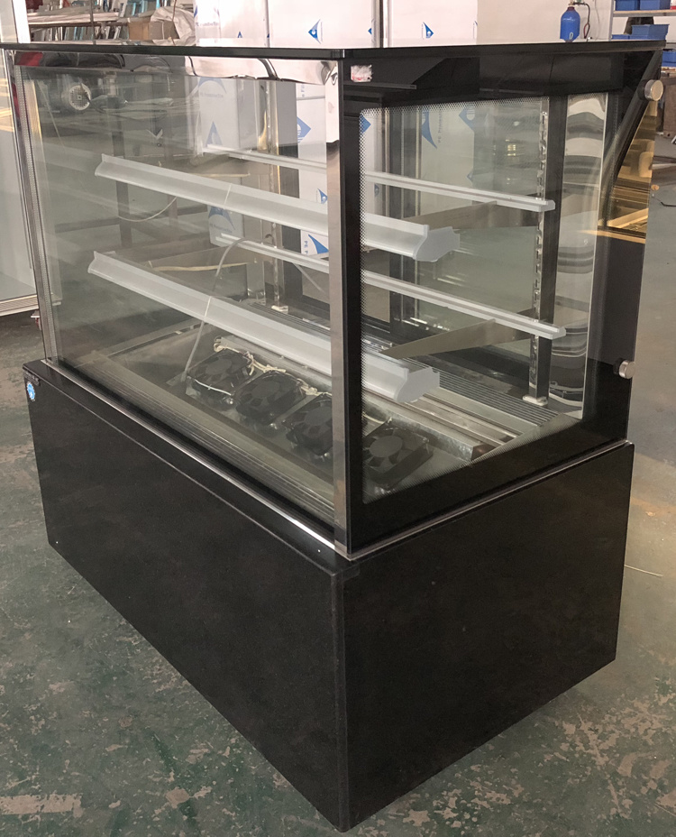 Factory Direct Sale Cake Display Cabinet with Good Compressor