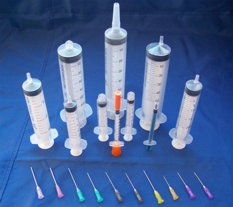 Disposable Luer Slip/Luer Lock Syringe with Needle