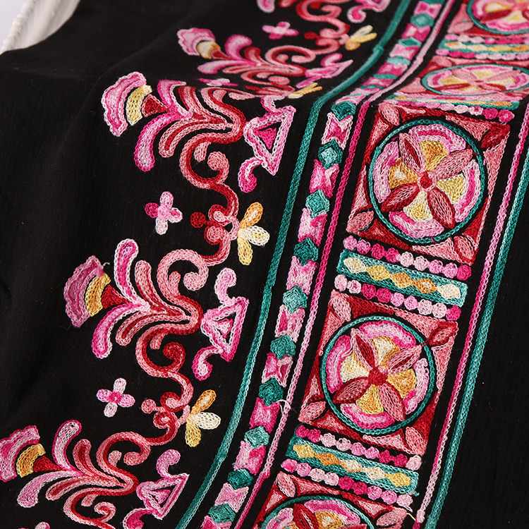 Colorful Ethnic Style Embroidery Lace Fabric for Garment Accessories