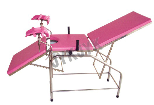 S. S. Gynecology Examination Bed