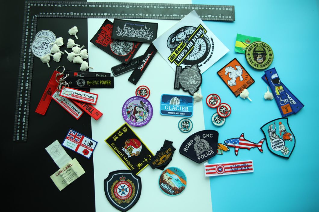 High Quality Shape Woven Patch for Clothing/Dress/Cap/Shoe