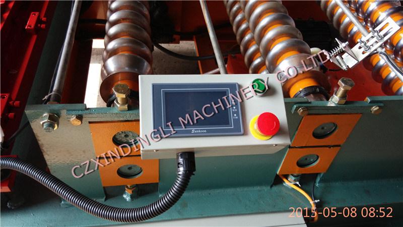 Color Steel Corrugated Roofing Sheet Roll Forming Machine