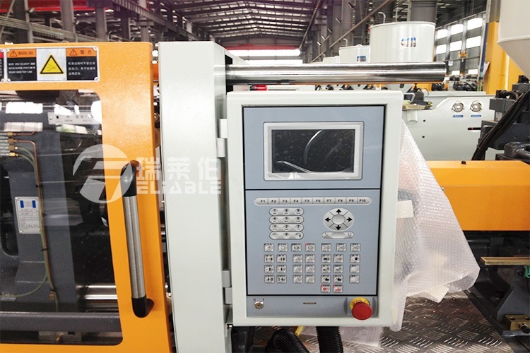 Automatic Injection Moulding Plastic Injection Machines