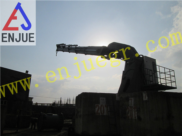 3t16t Hydraulic Telescopc Scalable and Kunckle Arm Deck Crane