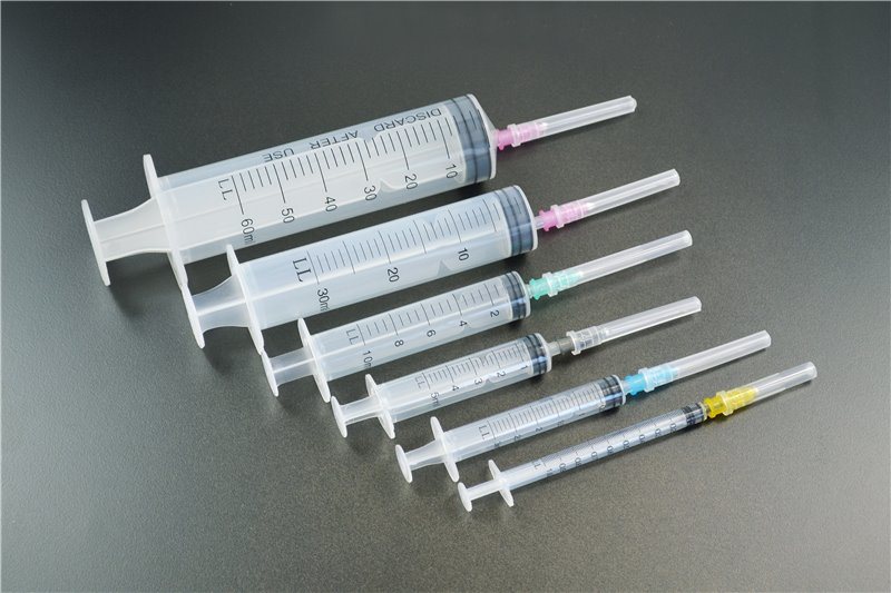 Three Parts with Needle Syringe with CE and ISO13485