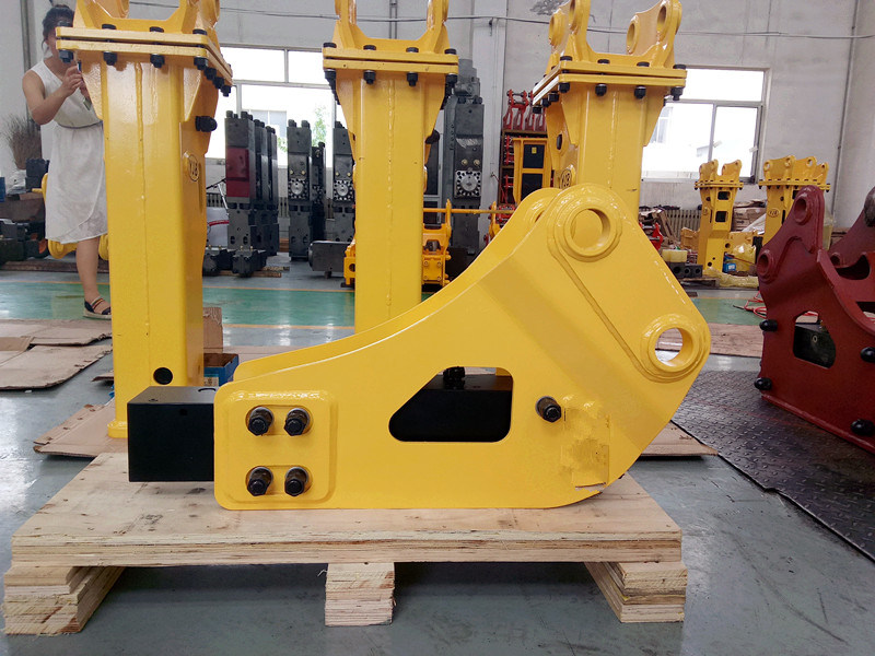 Excavator Attachments Banana Type Hydraulic Jack Hammer Rock Breaker