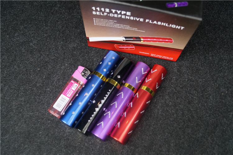 Yc-1202 Lips Stun Guns/ Police Equipment/ Tatical Flashlight