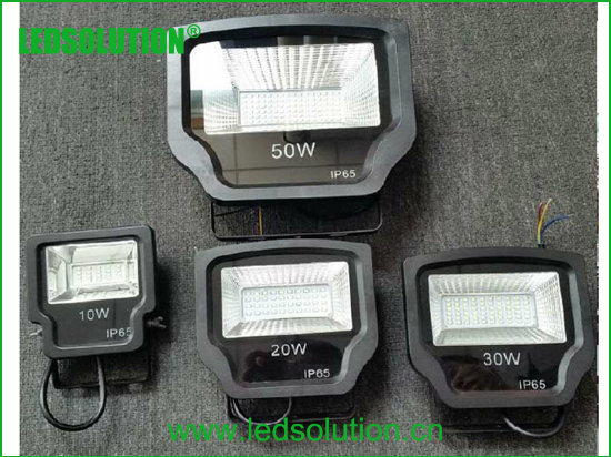 30W No Flicker High-Pressure Plastic SMD LED Flood Light