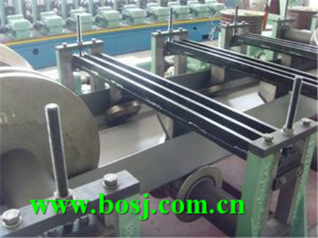 Galvanized Bottom Plate Stereo Garage Roll Forming Machine Supplier Singpore