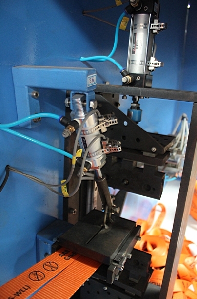 Bag Belt Webbings Automatic Cutting and Winding Machine