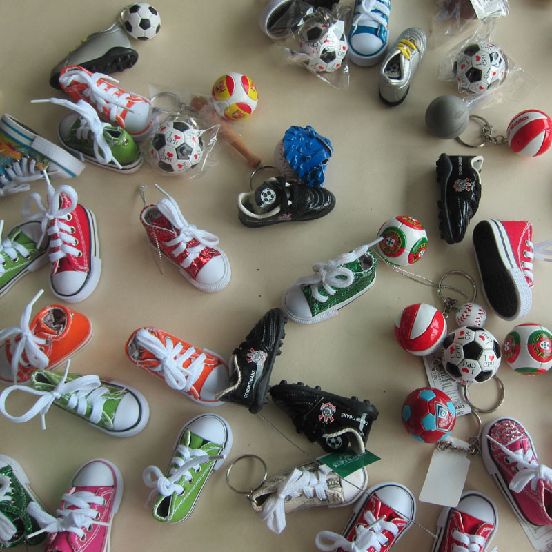 Key Ring, Custom Shoe Keychain Plastic/PVC/Metal Key Chain