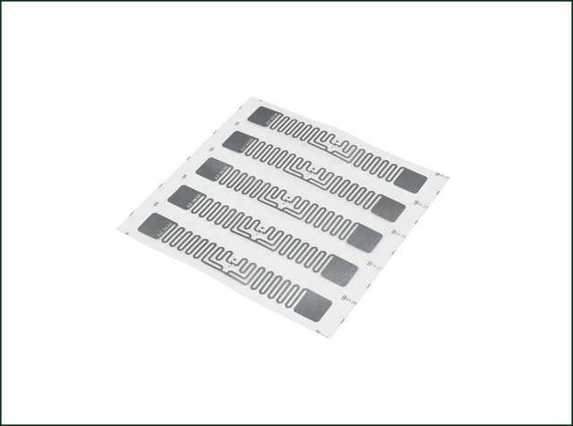 Heat Seal UHF RFID Woven Labels for Garment Tracking