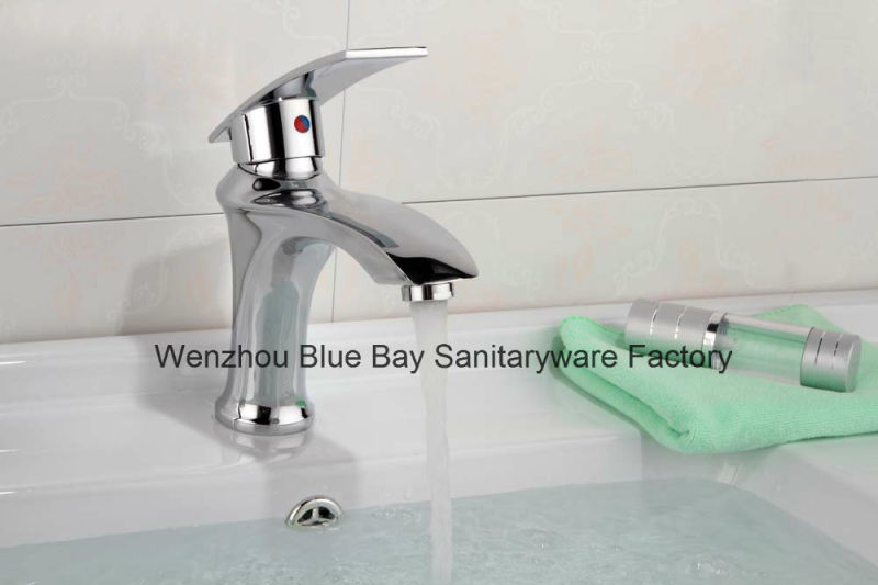 Modern Single Handle Bathroom Lavatory Faucet