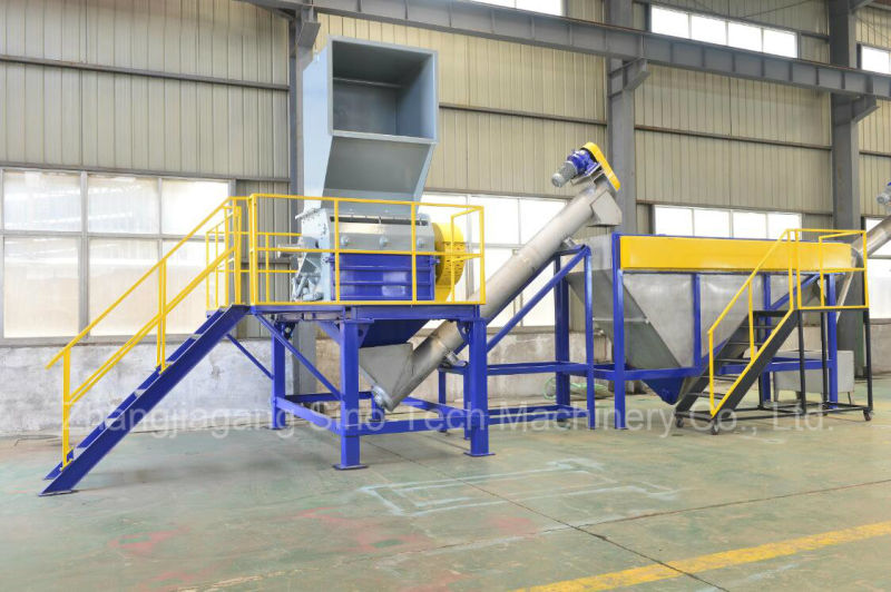 New-Tech Plastic Recycling Machine for Pet Bottle Crushing Washing Drying to Flakes