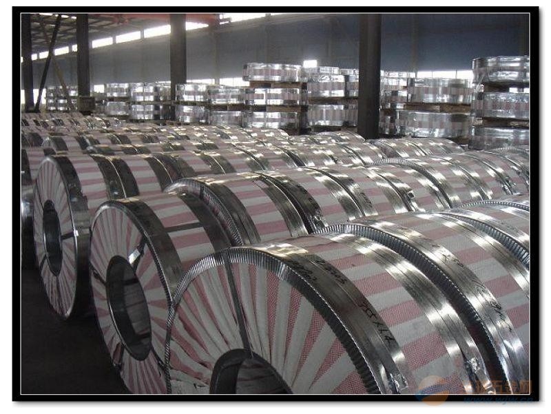 Dx51d Z40 Hot Dipped Galvanized Steel Strip in Coil for Making Pipe