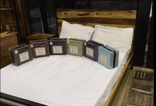 Factory Price Microfiber Bed Sheet Hotel Plain Bed Bedding Sets