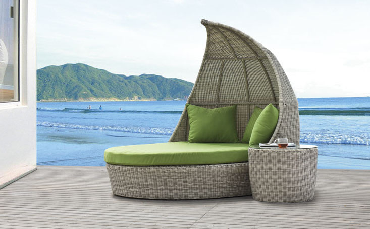 Rattan Outdoor Furniture Sun Loungers Wicker Daybed