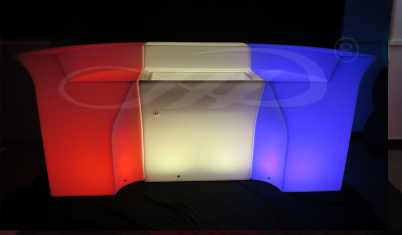 LLDPE Materialplastic Modern Outdoor LED Sofa