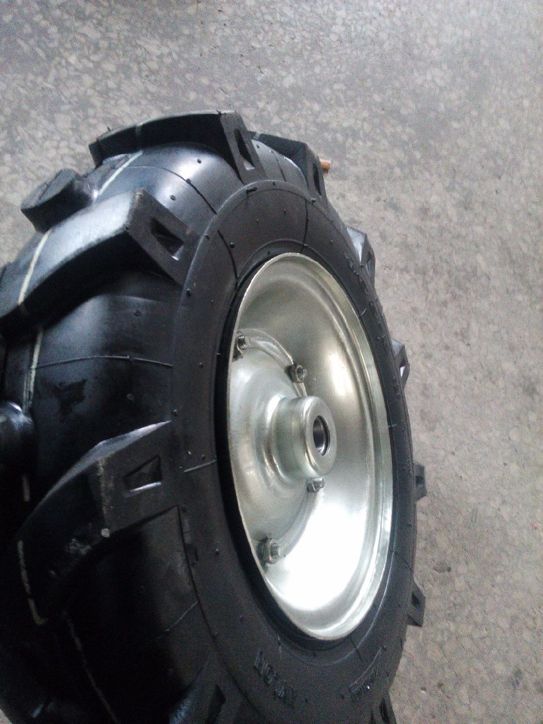 350/400-8plastic Rim Air Rubber Wheel